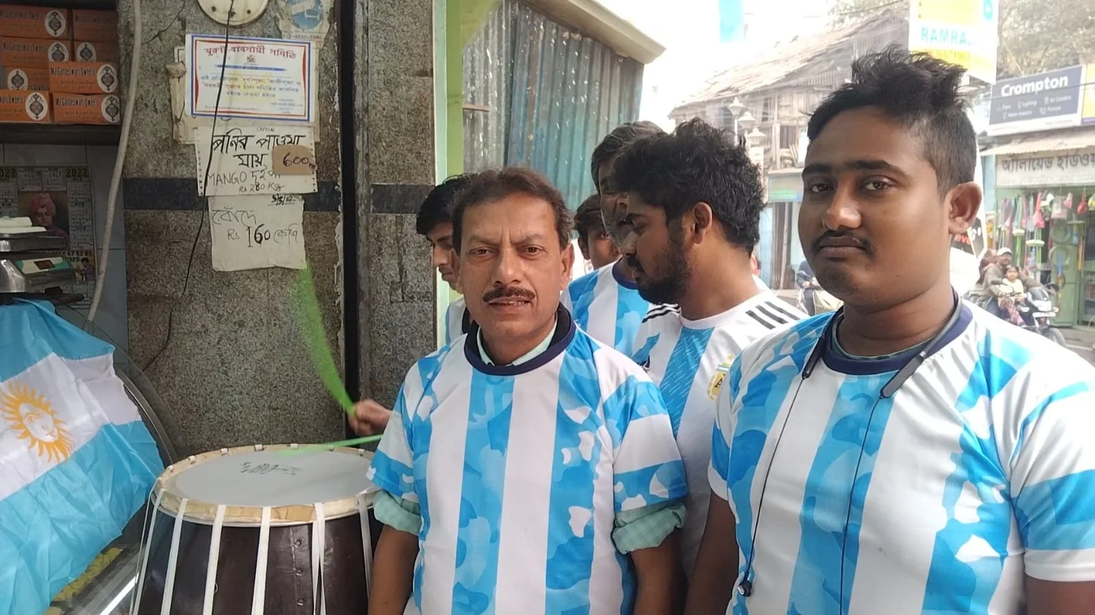 ১২ কেজি ক্ষীরের ফিফা বিশ্বকাপ, আট কেজির আল রিহালা, আর্জেন্টিনা জ্বরে কাবু হাওড়া