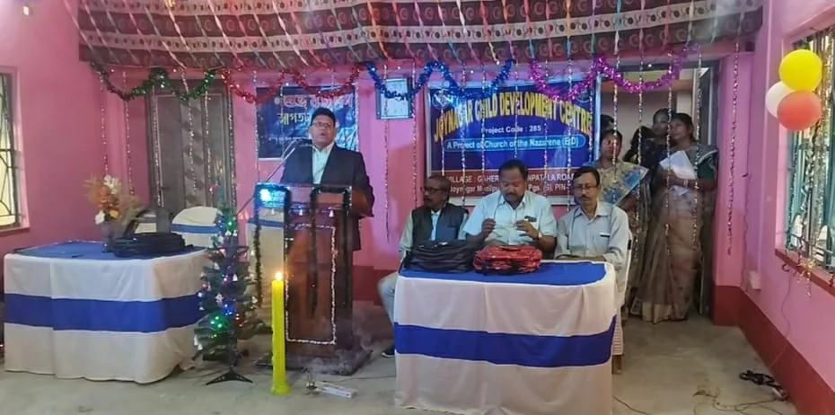 জয়নগরে গীর্জায় বিভিন্ন ধরনের অনুষ্ঠানের মধ্যে দিয়ে বড়দিন পালন