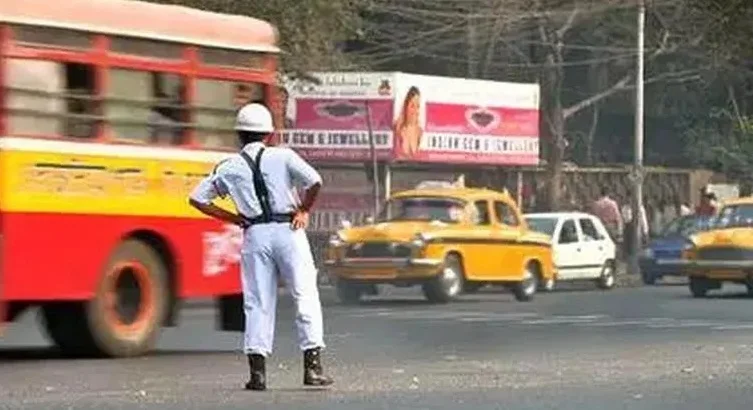 আজ শহরে নিয়ন্ত্রিত হবে যান চলাচল