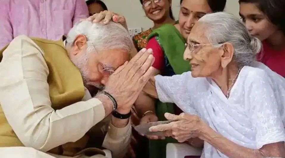 'সাধারণের মধ্যেও ছিলেন অনন্য, বাড়ির উপার্জনে অন্য বাড়িতে বাসন ধোয়ারও কাজ করতে হয়েছে', মায়ের কঠিন সংগ্রামের স্মৃতিচারণায় প্রধানমন্ত্রী