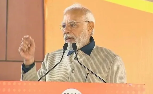 'মন কি বাত', থেকে বড়দিনের শুভেচ্ছা জানিয়ে দেশবাসীকে করোনায় সতর্ক থাকার বার্তা প্রধানমন্ত্রীর