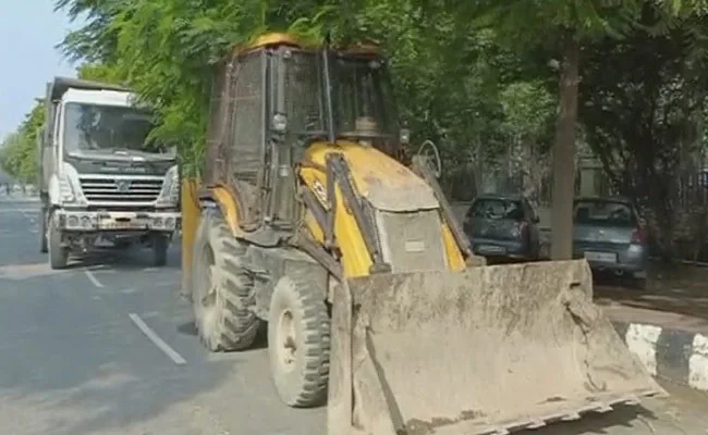  ‘তামাশা বানা দিয়া’ –বুলডোজার দিয়ে  বেআইনিভাবে বাড়ি ভাঙার ঘটনায় আদালতের  ভর্ৎসনার মুখে  বিহার পুলিশ    