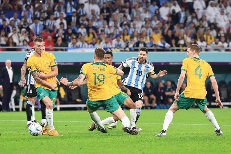 ফের মেসি ম্যাজিক, অস্ট্রেলিয়া কে হারিয়ে কোয়ার্টার ফাইনালে আর্জেন্টিনা