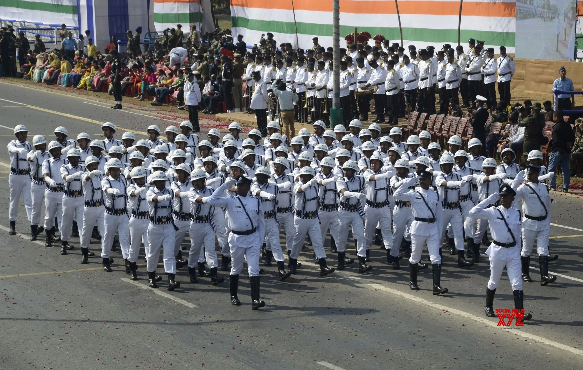 নেই তাপমাত্রা কমার সম্ভাবনা, "উষ্ণ মাঘেই" যাপন হবে সাধারণতন্ত্র দিবস