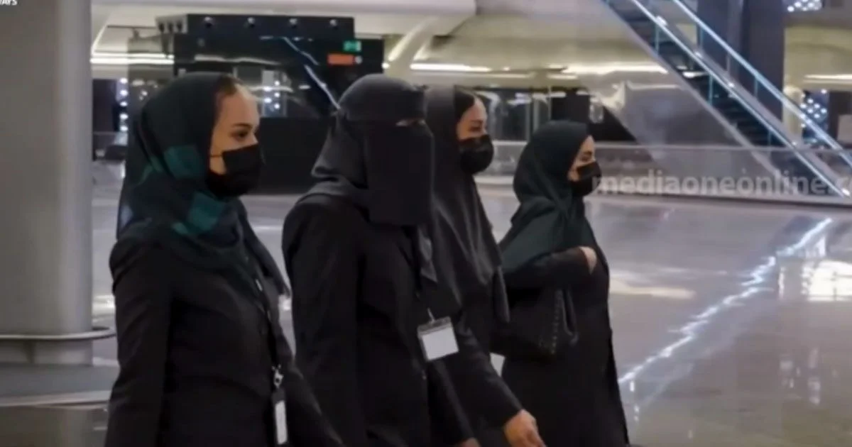 প্রশিক্ষণ শেষ, এবার সউদিতে বুলেট ট্রেন চালাবেন মহিলারা, দেখুন ভিডিও