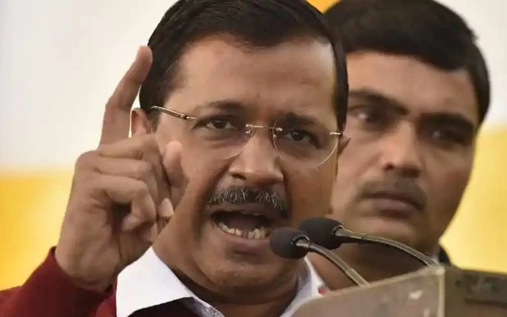 ‘আদানি নন, সব টাকা মোদিই বিনিয়োগ করেছেন’, বিস্ফোরক কেজরিওয়াল   