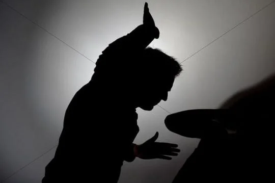 ফের মধ্যপ্রদেশ! এবার চুরির অভিযোগে যুবককে ‘উলঙ্গ’ করে মারধরের অভিযোগ, ভাইরাল ভিডিয়ো  