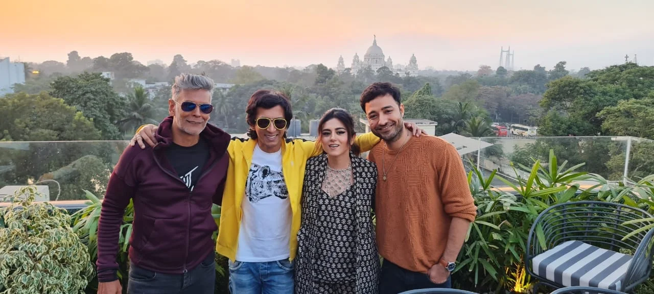 নতুন রূপে 'পুরনো সেই'  রুটসে মুক্তি পেল লকড়বগ্গা ছবিতে ব্যবহৃত রবি ঠাকুরের গান