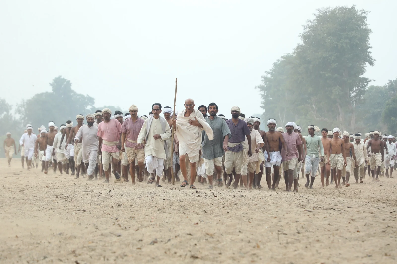 প্রজাতন্ত্র দিবসে মুক্তি পেতে চলেছে রাজকুমার সন্তোষীর,  'গান্ধি গডসে এক যুদ্ধ'  