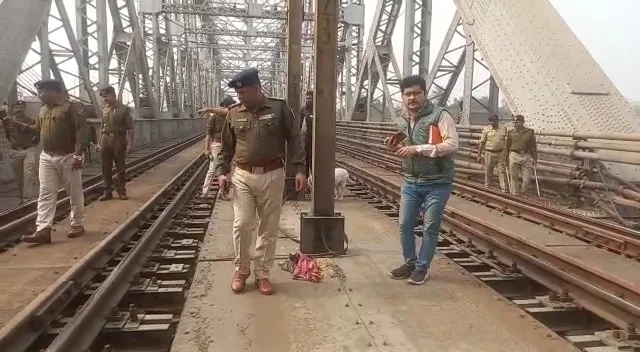 প্রজাতন্ত্র দিবসের প্রাক্কালে বালি ব্রিজে চলছে নাকা  তল্লাশি