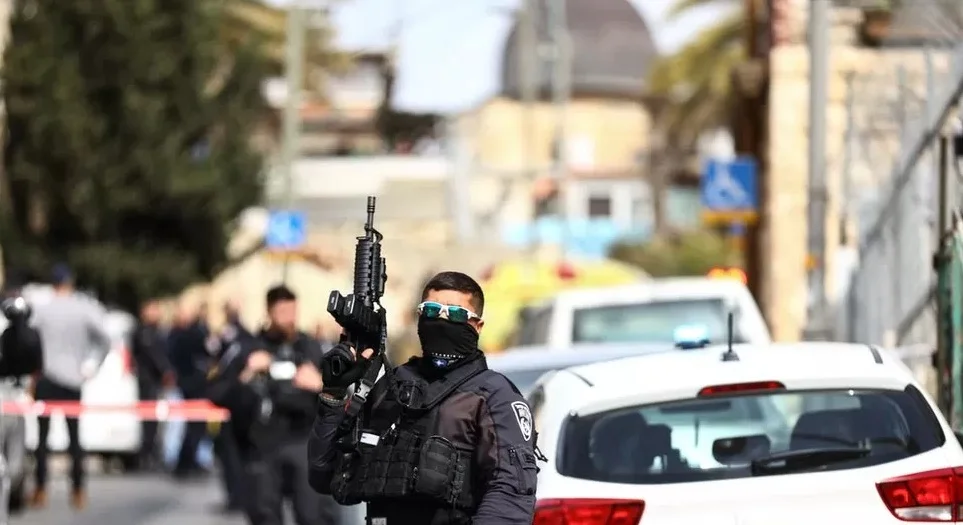 জেরুসালেমে সিনাগগের বাইরে হামলায় নিহত ৭