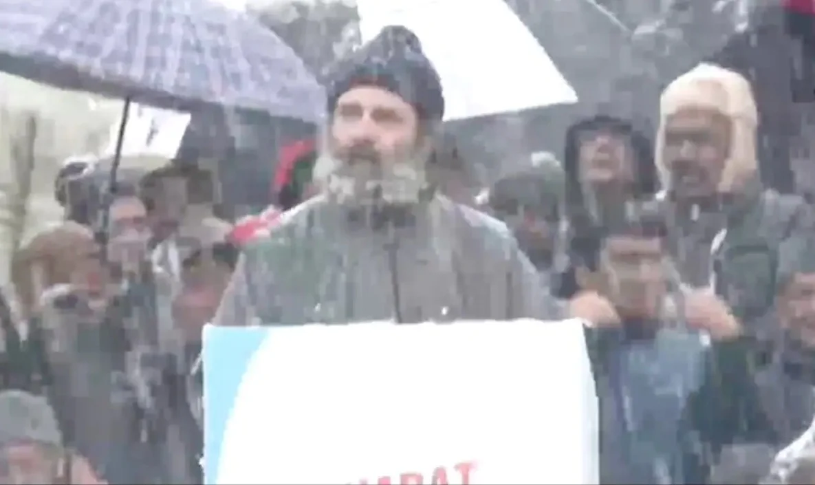 শ্রীনগরে প্রবল তুষারপাতের মধ্যে আনুষ্ঠানিকভাবে সমাপ্ত কংগ্রেসের ভারত জোড়ো যাত্রা, যোগ দিল না তৃণমূল কংগ্রেস সহ আরও দুই দল