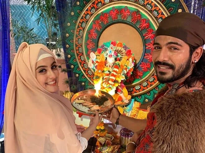 তুনিশা অভিনয়ের জন্য হিজাব পরেছিল, মন্তব্য শীজানের বোনের