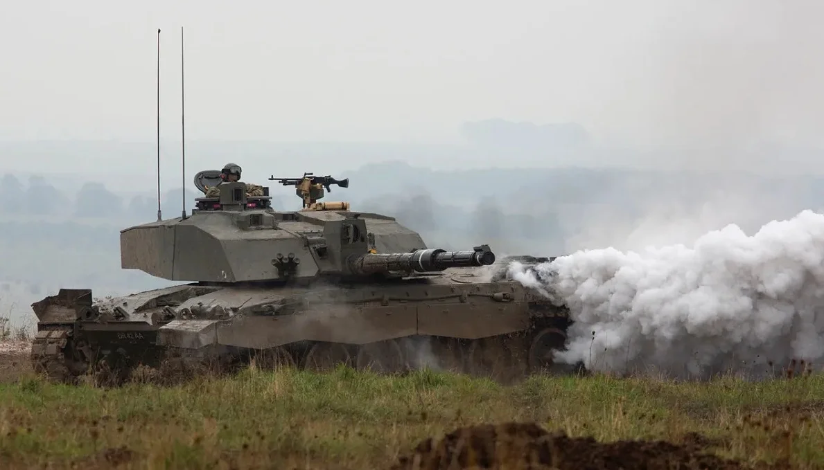 ইউক্রেনে ট্যাঙ্ক পাঠানো নিয়ে ন্যাটোতে বিভক্তি