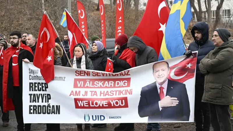 উগ্র ডানপন্থী নেতা পালুদানের শাস্তির দাবি উঠছে