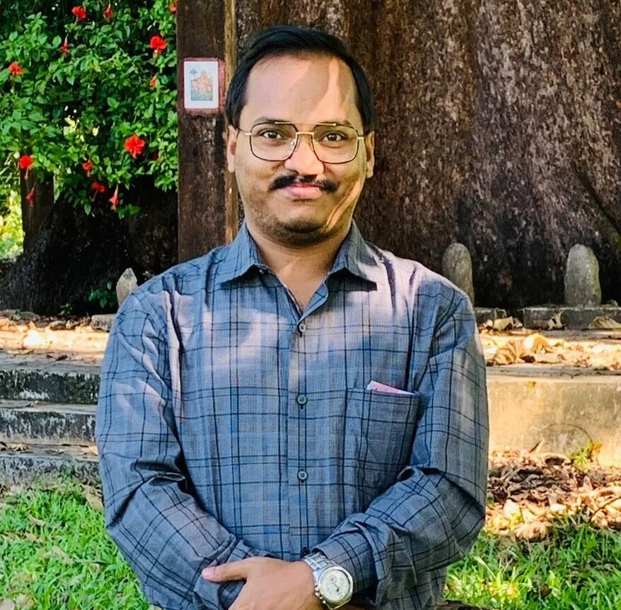 বুকে ব্যথা ছাড়াও আছে হার্ট অ্যাটাকের নানান লক্ষণ, বুঝবেন কীভাবে ?