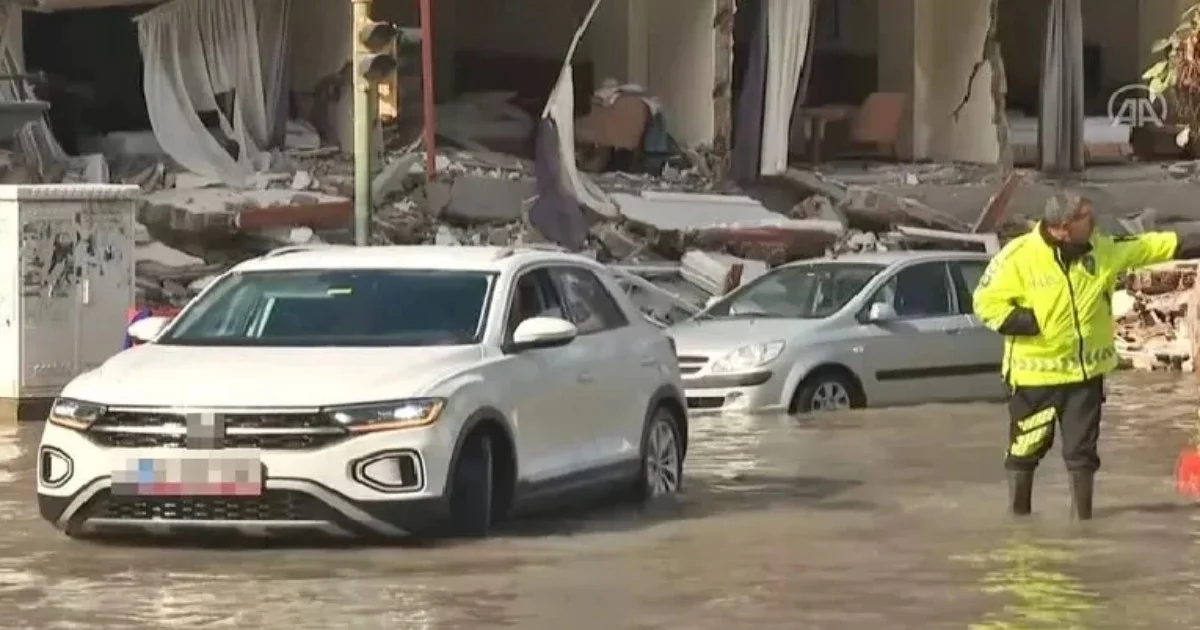 বন্যায় বির্পযস্ত তুরস্ক ও সিরিয়া