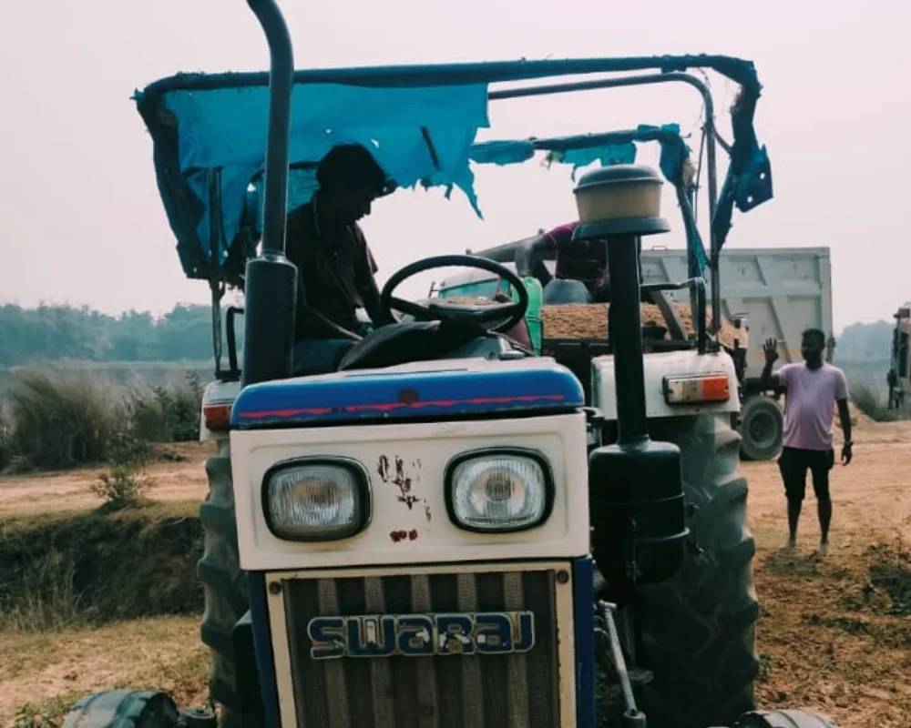 মঙ্গলকোটে বালি চুরি রুখতে ৮ টি গাড়ি আটক,  ধৃত ৫