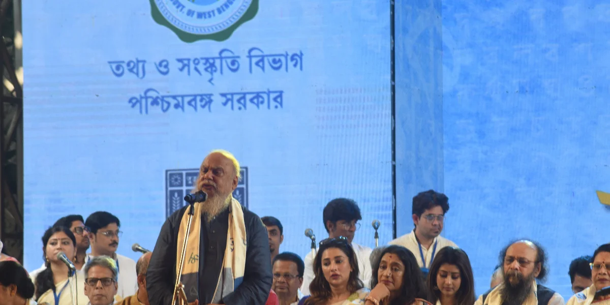 পানি, দাওয়াত বিতর্ক: শুভাপ্রসন্নের মন্তব্যে সমালোচনার ঝড় বাংলাদেশেও