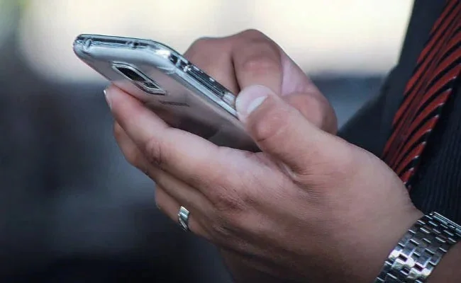 ‘ভারতীয়দের উপরে গুপ্তচরবৃত্তি করছে চিন’- সরকার ২৩২ বেটিং, লোন অ্যাপ ব্লক করল: রিপোর্ট