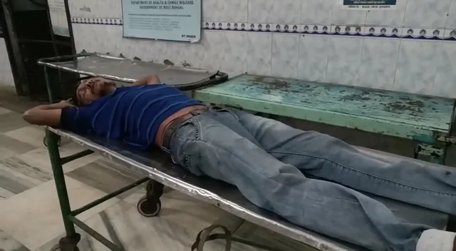 হাওড়ার কোনা এক্সপ্রেসওয়েতে বাস-লরি সংঘর্ষ, জখম ১০