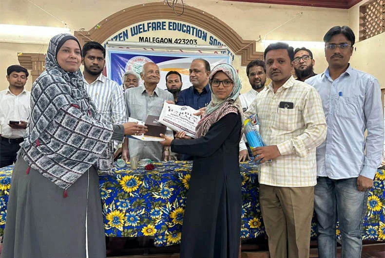 শিক্ষার্থীদের স্বপ্নপূরণে 'ম্যায় বানুঙ্গা আইএএস অফিসার', অভিযানে ২০ জনকে দত্তক নিল মালেগাঁও স্বেচ্ছাসেবী সংস্থা