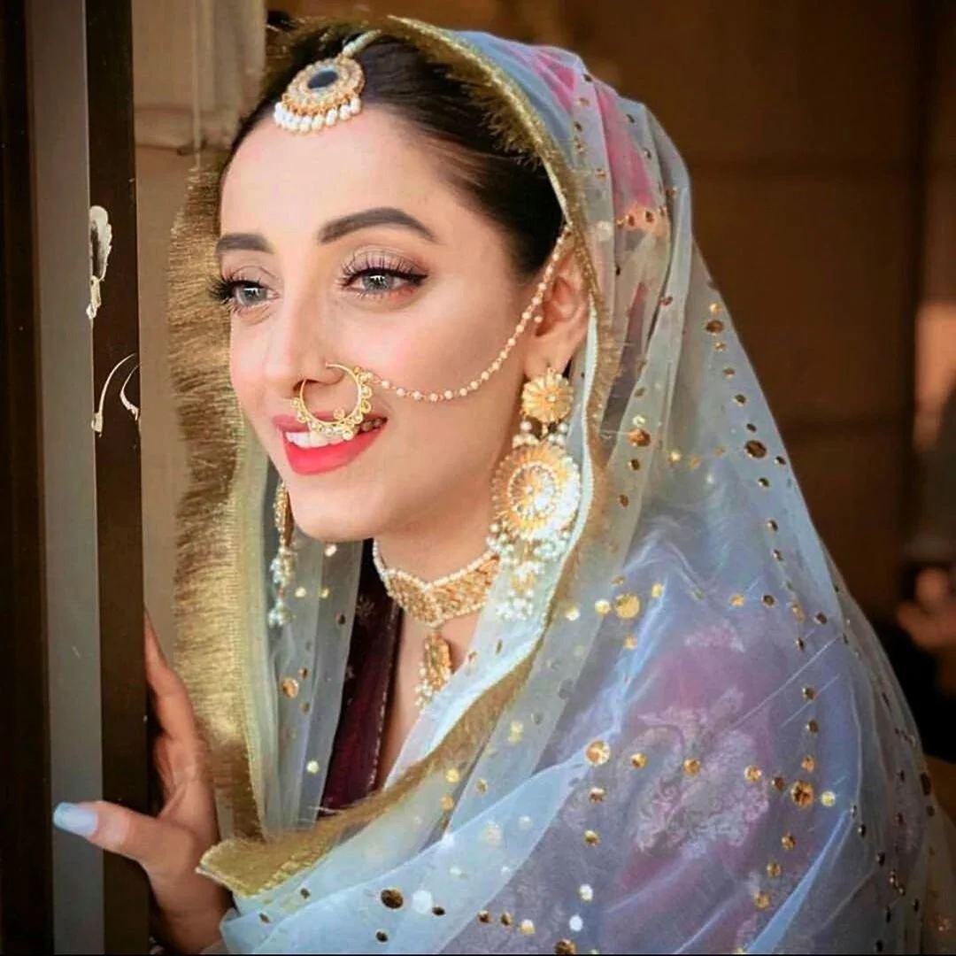 ধর্মের টানে সিনেমা ইন্ডাস্ট্রি থেকে বিদায় নিয়েছেন যে সকল তারকা