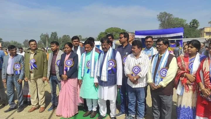 স্কুলের শীতকালীন বার্ষিক ক্রীড়া প্রতিযোগিতা মঙ্গলকোটে 