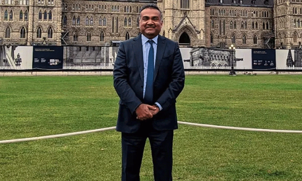 ইউটিউবের নতুন সিইও হচ্ছেন ভারতীয় বংশোদ্ভূত নীল মোহন