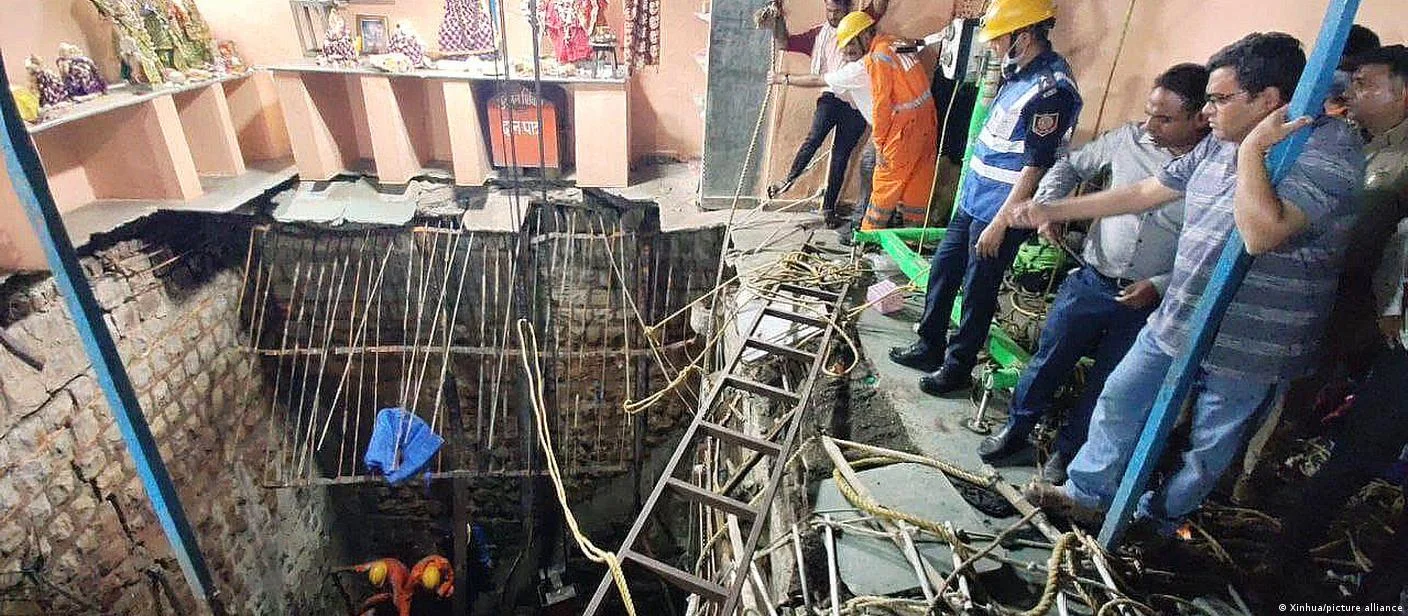 ইন্দোরের মন্দিরে কুয়ো ভেঙে মৃত ৩৫
