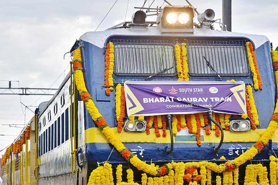 'ভারত গৌরব', ট্রেন চালাবে আইআরসিটিসি