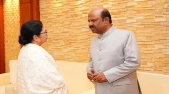 রাজভবনে রাজ্যপালের সঙ্গে রুদ্ধদ্বার বৈঠক করলেন মুখ্যমন্ত্রী, রাজনৈতিক মহলে জোর জল্পনা