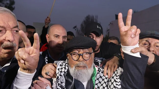 সবচেয়ে বয়স্ক ফিলিস্তিনি বন্দি ফুয়াদের মুক্তি