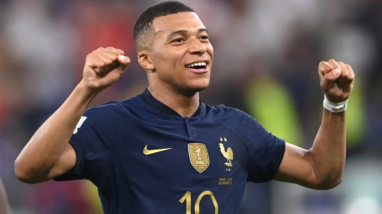 ফ্রান্সের নতুন অধিনায়ক এমবাপ্পে