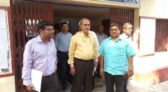 'একটাও প্রশ্ন ফাঁস হয়নি, উদ্দেশ্যপ্রণোদিত ভাবে হ্যাটা করার জন্য স্যাবোটেজ করে লাভও নেই,' দাবি পর্ষদ সভাপতির