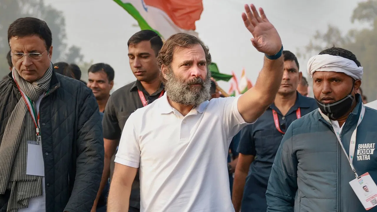 প্রথম মন্ত্রিসভা বৈঠকেই ৫ প্রতিশ্রুতিকে আইনে পরিণত করা হবে:  রাহুল