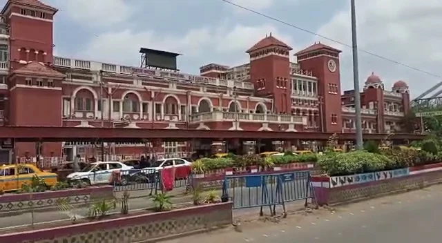 হাওড়া ডিভিশনে ইন্টারলকিং কাজের জন্য বেশ কিছু ট্রেন বাতিল, জানুন বিস্তারিত