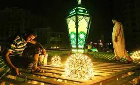 পবিত্র রমযানে সেজে উঠল লন্ডন