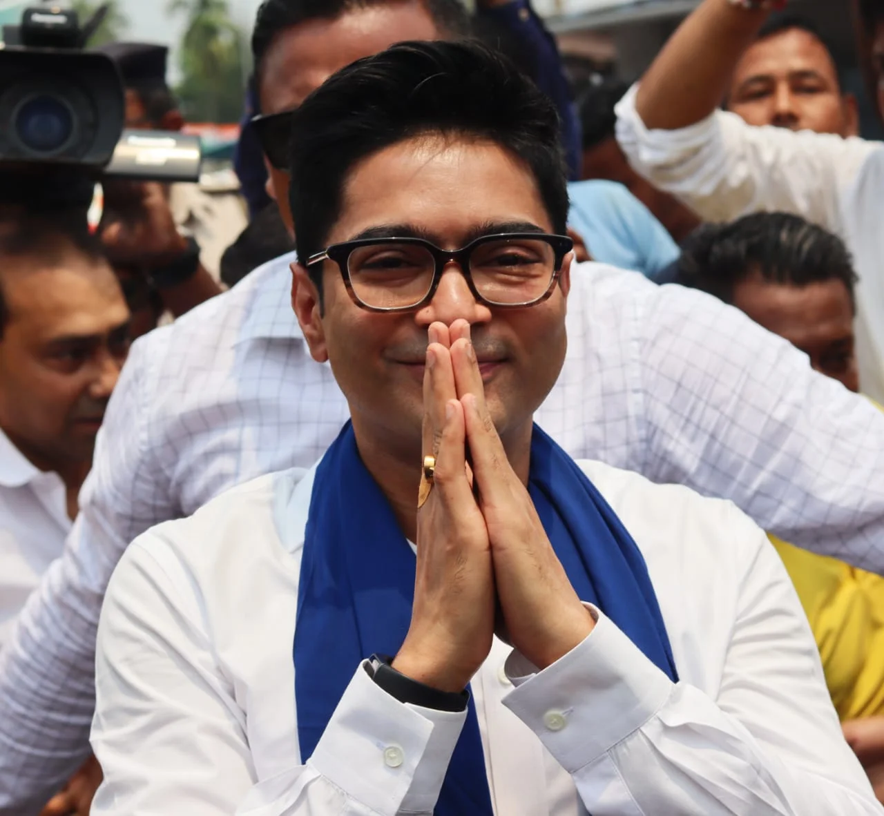 ২১শে জুলাই, শহিদ দিবসে ট্যুইট অভিষেকের