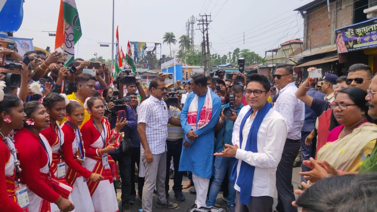 বিচারপতি অভিজিৎ গঙ্গোপাধ্যায়ের এজলাস মামলা থেকে সরিয়ে দেওয়ার সুপ্রিম নির্দেশকে স্বাগত জানালেন অভিষেক