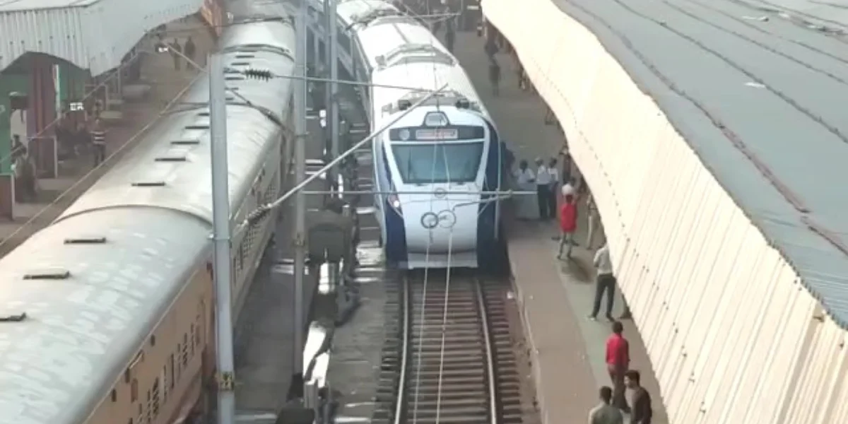 এবার ৬ ঘন্টায় পুরী... হাওড়া-পুরী রুটে ছুটবে বন্দে ভারত, শুক্রবার হল পরীক্ষামূলক যাত্রা