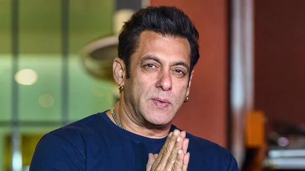 ১৩ বছর পর কলকাতায় আসছেন সলমন খান