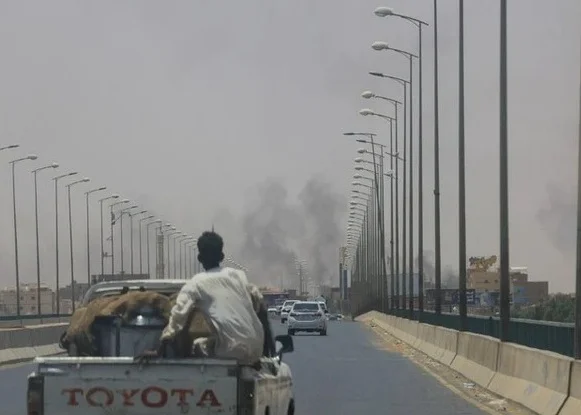 যুদ্ধবিধ্বস্ত সুদান থেকে ভারতীয় নাগরিকদের নিরাপদে ফেরালো সউদি