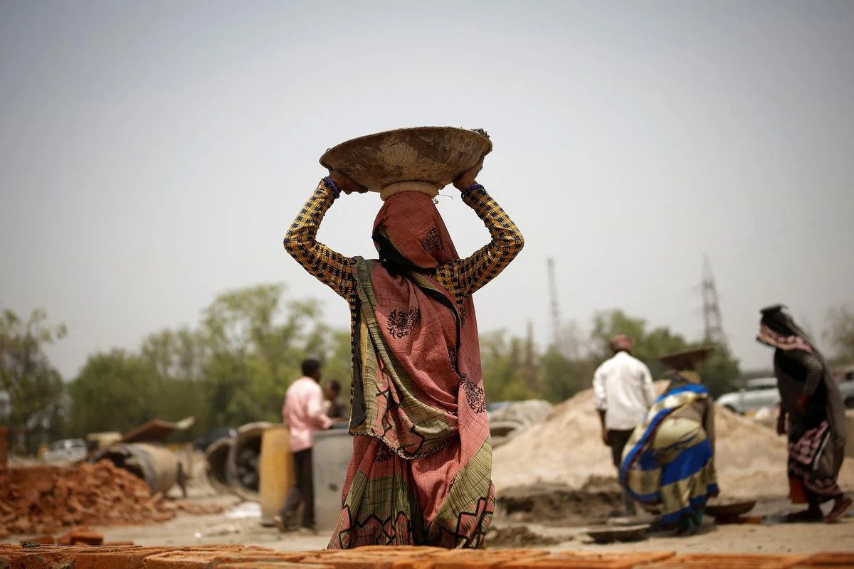 শ্রমিকদের সুবিধার্থে তৈরি জবকার্ড বাতিল হল বিহারে