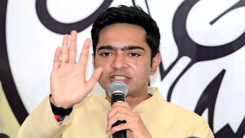 Breaking: কুন্তল ঘোষ চিঠি মামলায় হাই কোর্টের রায়কে চ্যালেঞ্জ জানিয়ে সুপ্রিম কোর্টে যাচ্ছেন অভিষেক