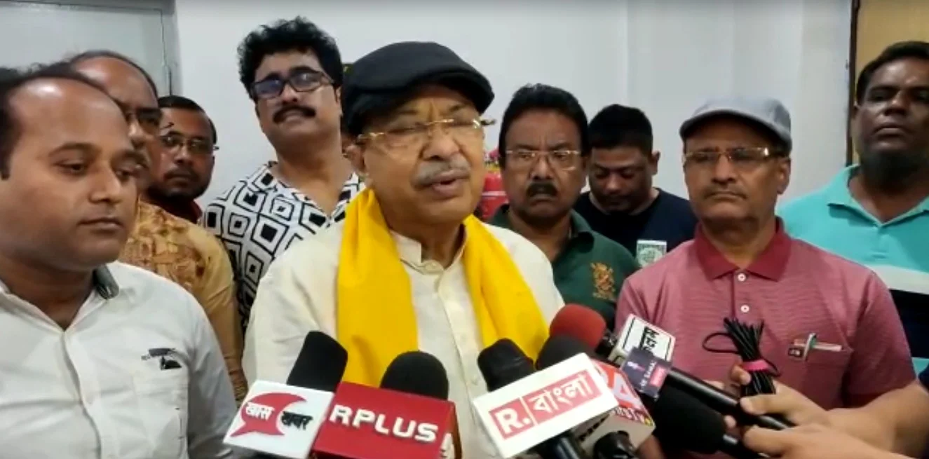 রবীন্দ্র জয়ন্তীতে অমিত শাহের বঙ্গ সফর নিয়ে বিস্ফোরক মন্ত্রী অরূপ রায়