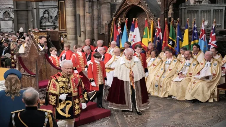 Breaking:  শপথ নিলেন রাজা তৃতীয় চার্লস