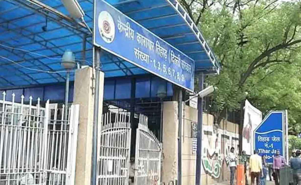 রক্তারক্তি কাণ্ড তিহাড় জেলে,  মৃত ১ বন্দি  