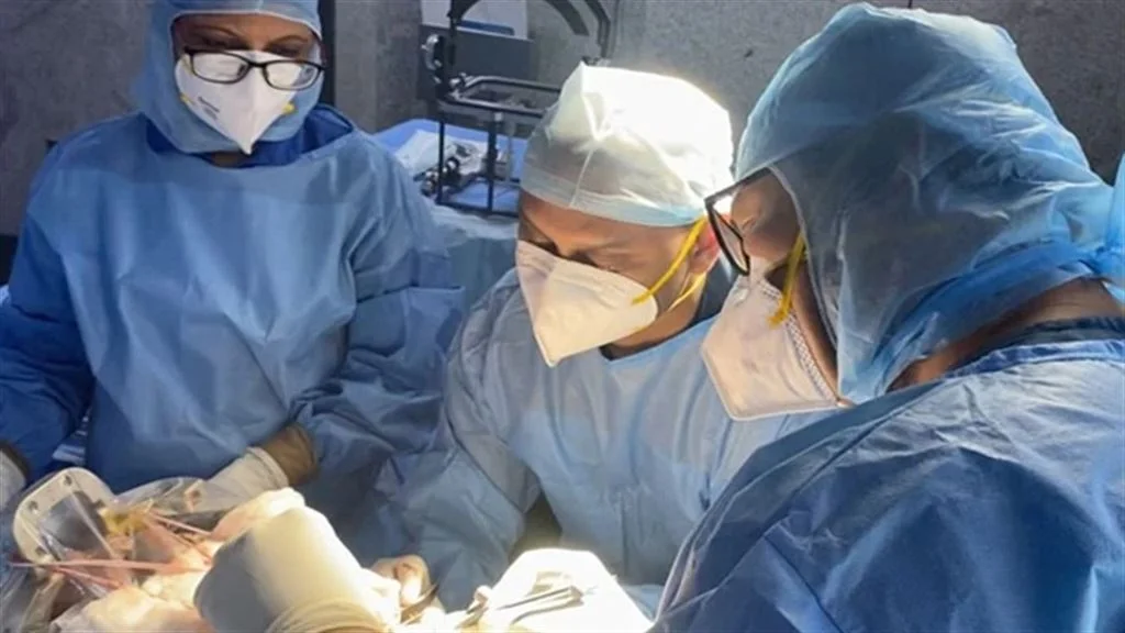 বিশ্বে প্রথম মাতৃগর্ভেই শিশুর মস্তিষ্কে সার্জারি!