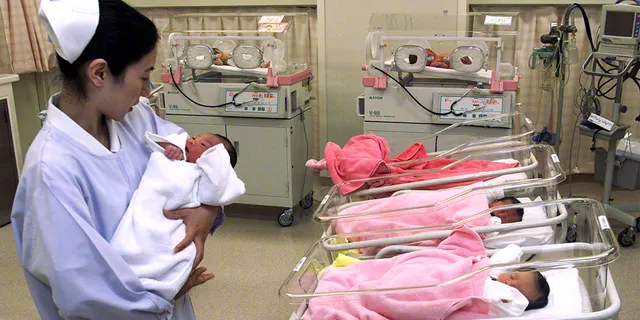 দ্রুত গতিতে কমছে জাপানের জনসংখ্যা